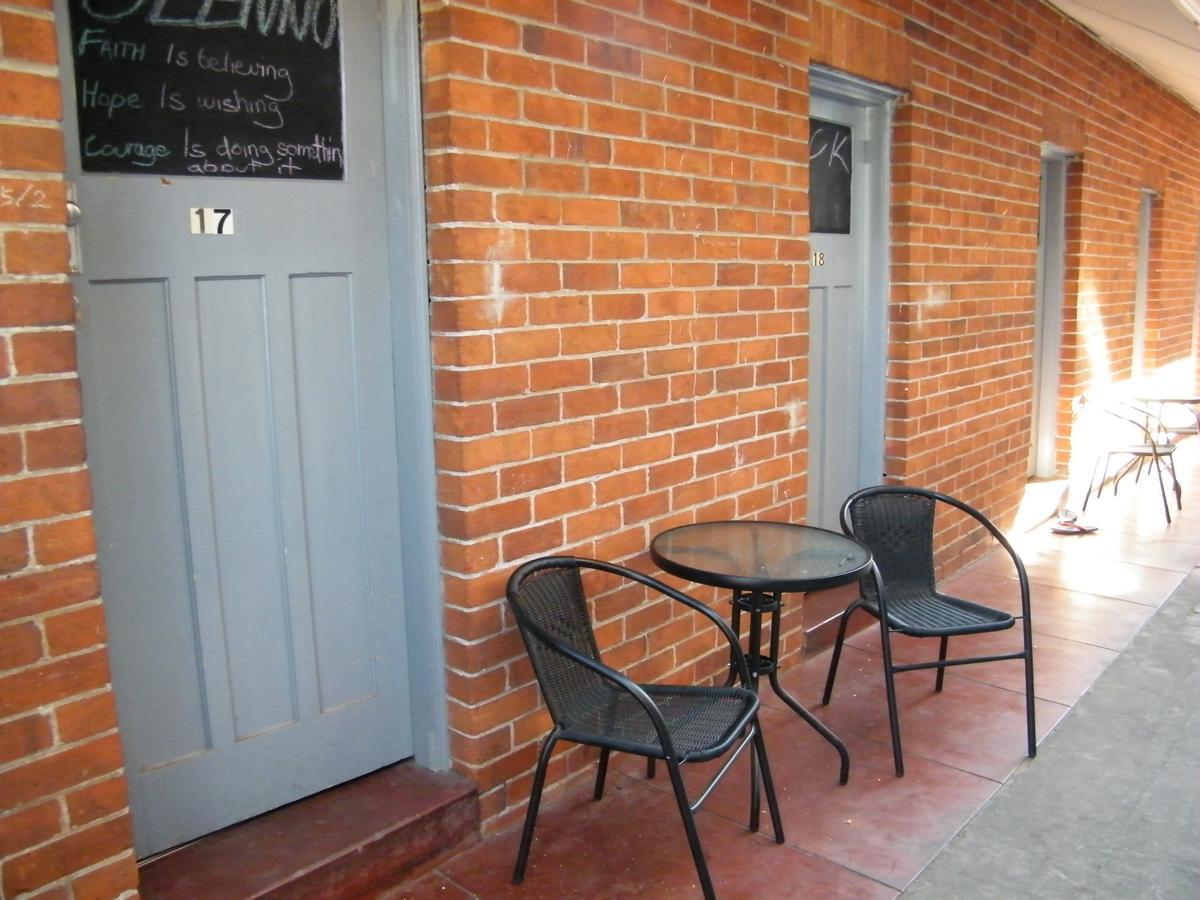 The Rex Hotel Tamworth Exterior photo